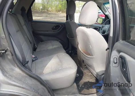 2005 Ford Escape Xlt из США, поврежденный, VIN 1FMYU931X5KA18030